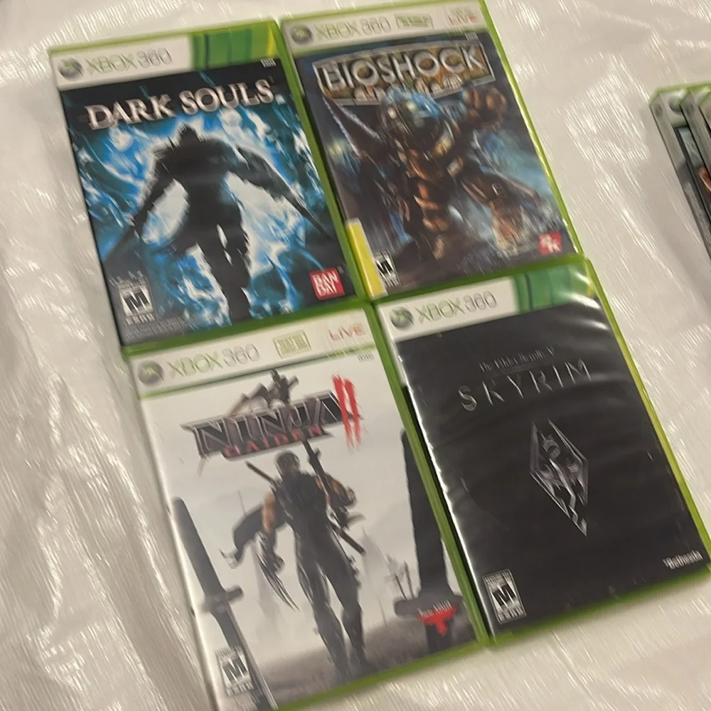 XBOX 360 console with games